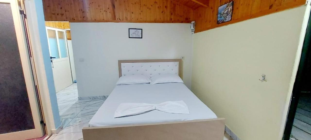Novruzi Complex Villa Vlore Luaran gambar