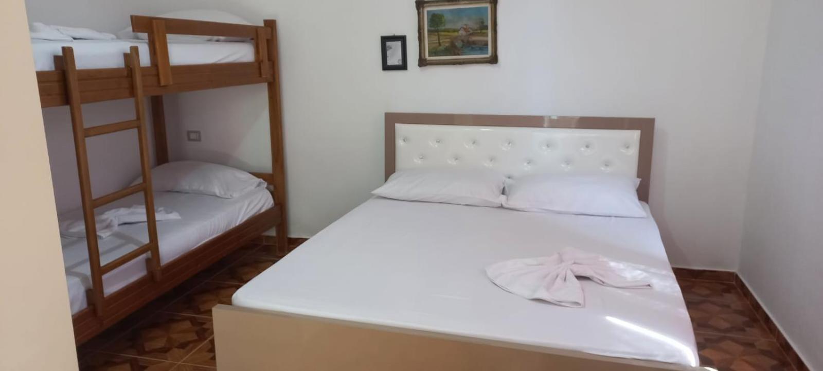 Novruzi Complex Villa Vlore Luaran gambar